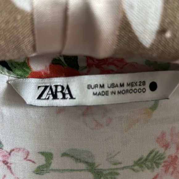 Zara Statement Floral Dress - Picture 5 of 9